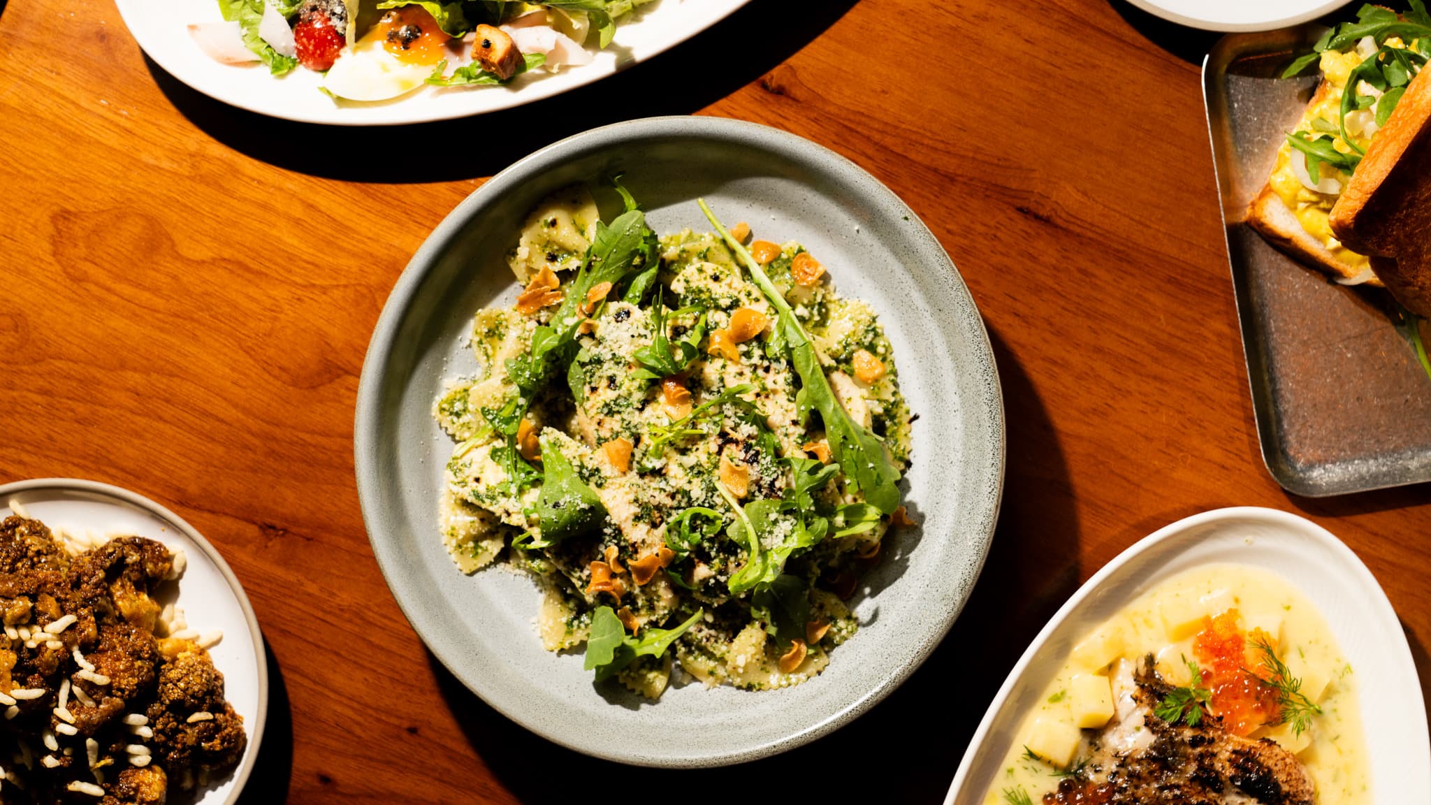 Feast of Pasta, Fish and Fried Chicken at To;asta.